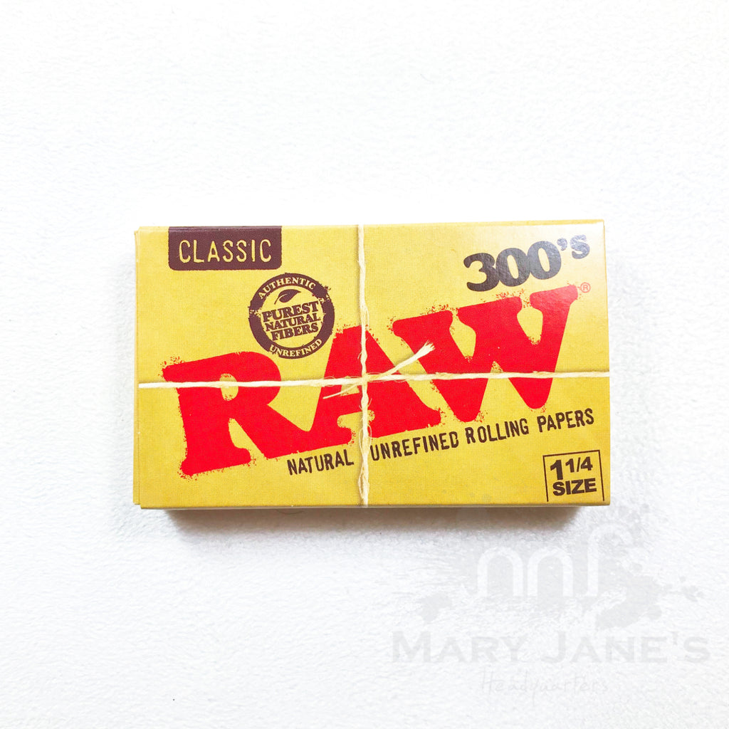 Raw Classic Rolling Papers - Mary Jane's Headquarters