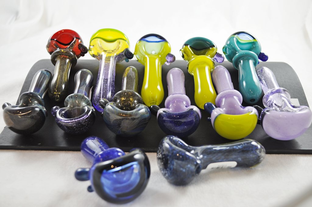THC Glassworks Pipes & Carb Caps
